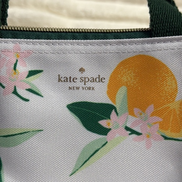 Kate Spade White and Green Floral Lunch Bag - Picture 3 of 6